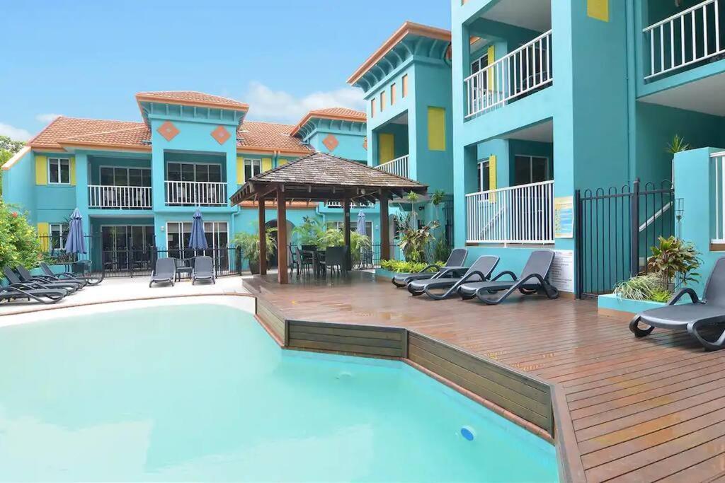 Oasis Luxe On Macrossan Street - Stylish Residence Port Douglas Exterior foto